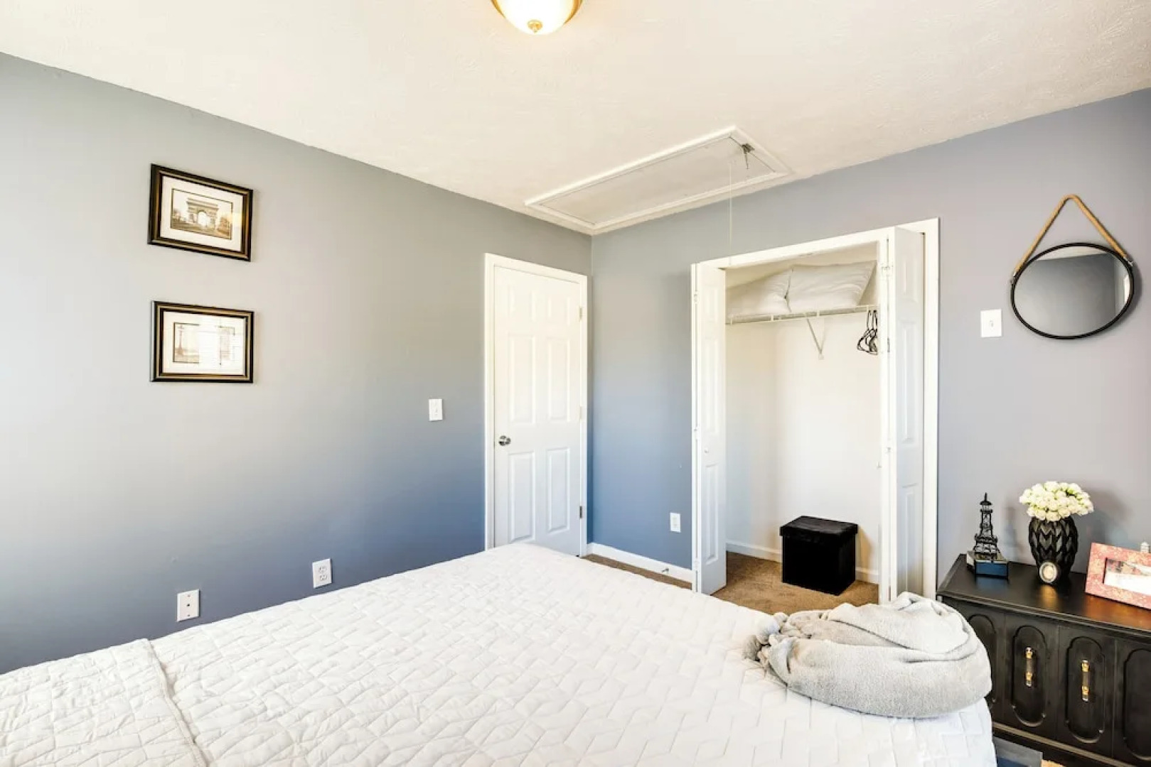 Atlanta Area Home w/ Yard ~ 2 Mi to Six Flags