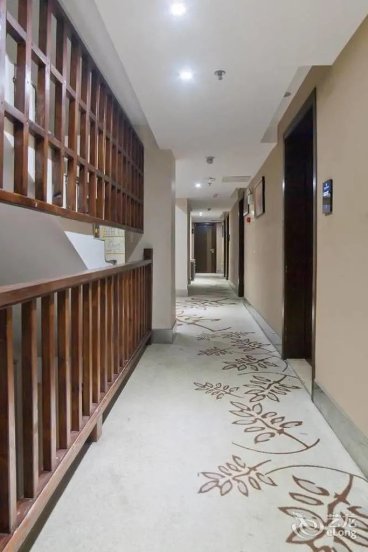 Beihai Camphor Garden Hotel