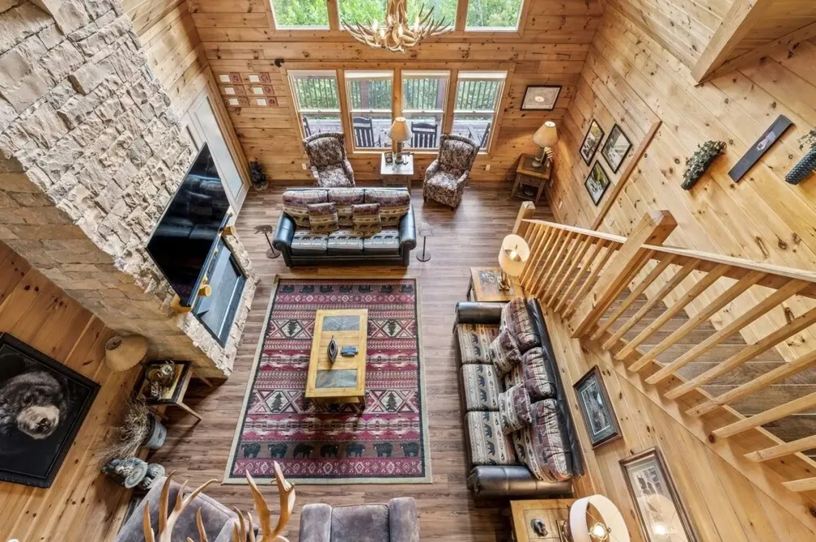 Dancing Bear Lodge 6 Bedrooms 6 Bathrooms Home