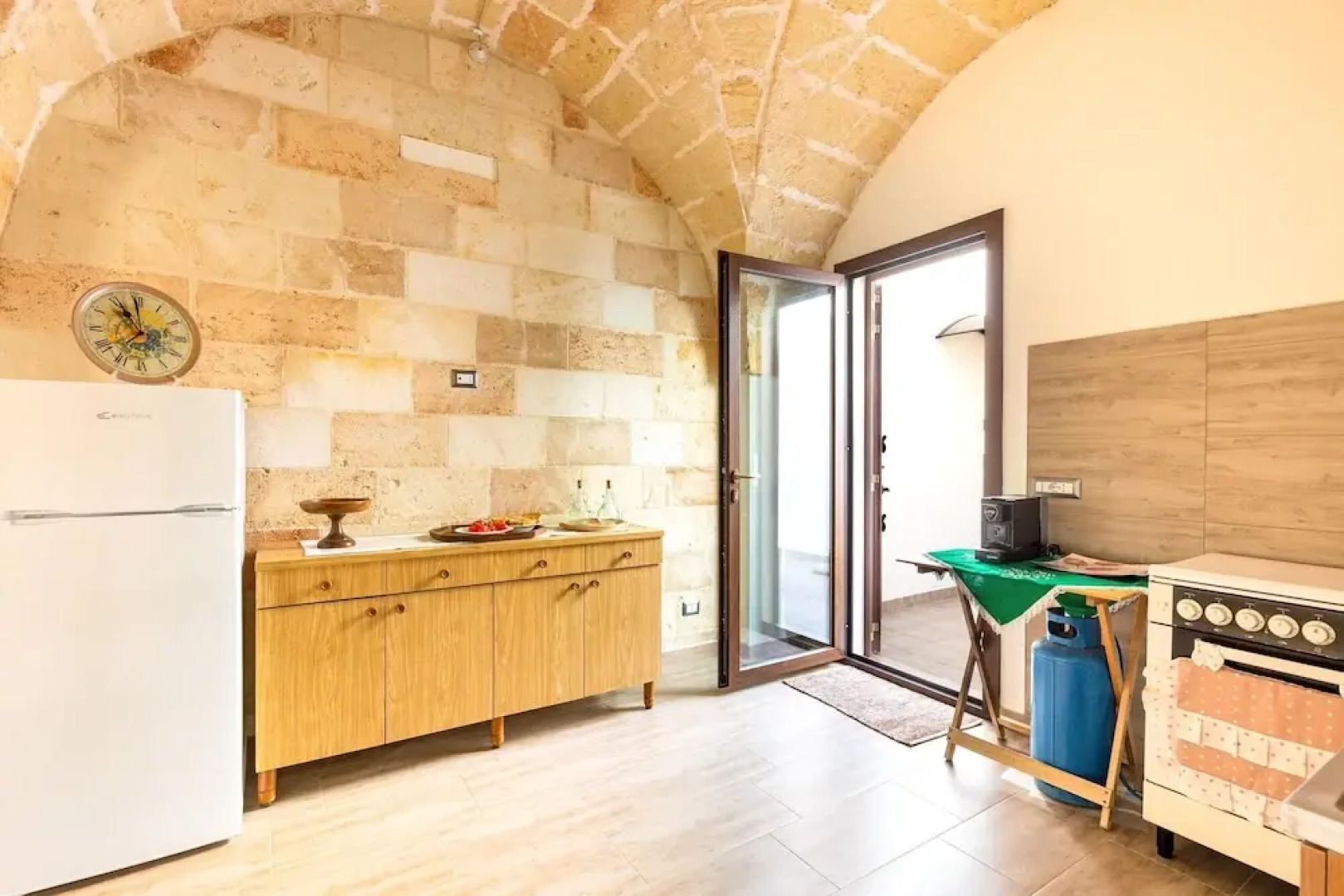 2192 Casetta di Adriana