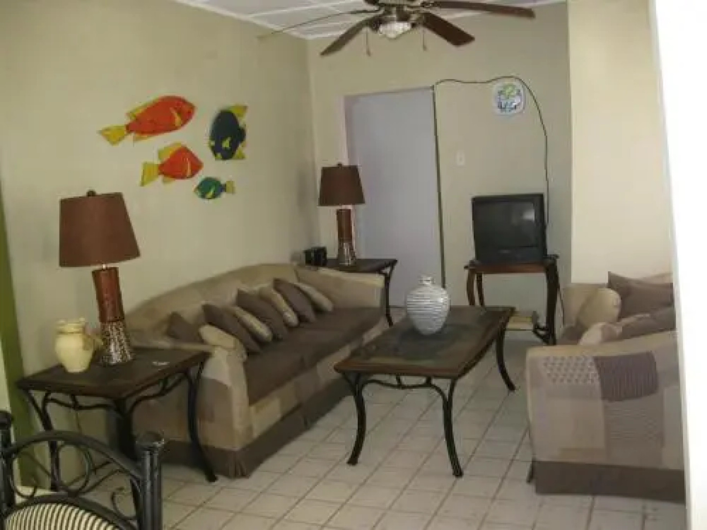 Pineapple Hill Sea View Cottage