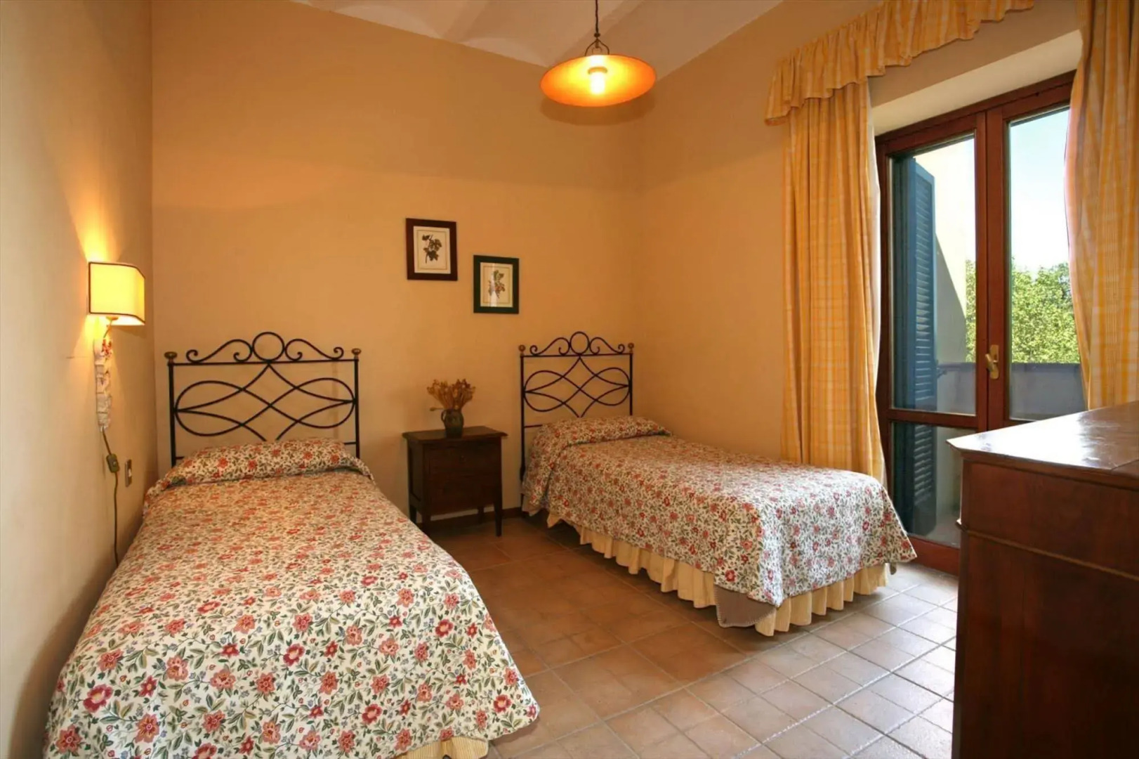 Poggiovalle Tenuta Italiana