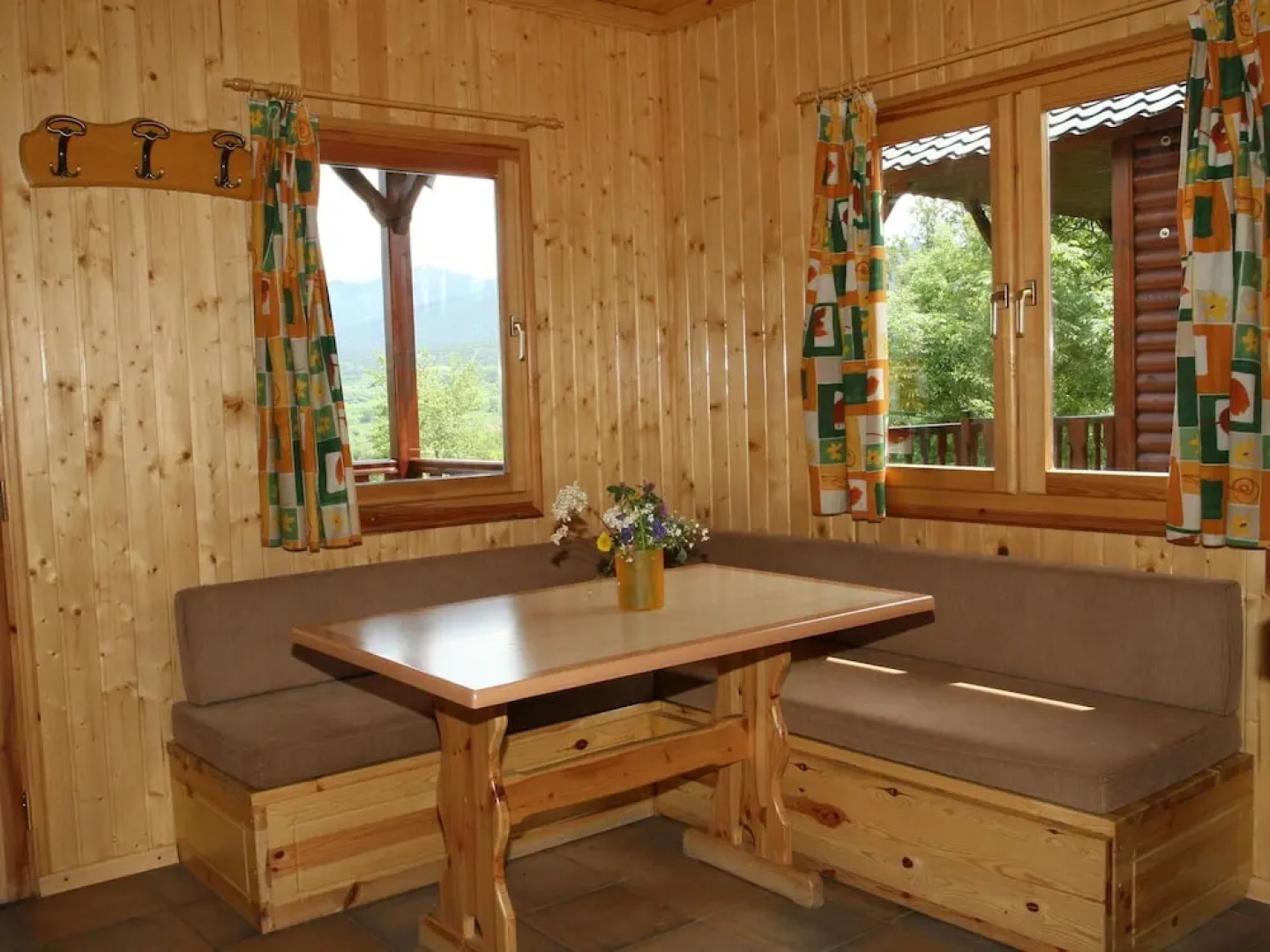 Cozy Bungalow With a Fireplace in the Middle of the Pyrenees