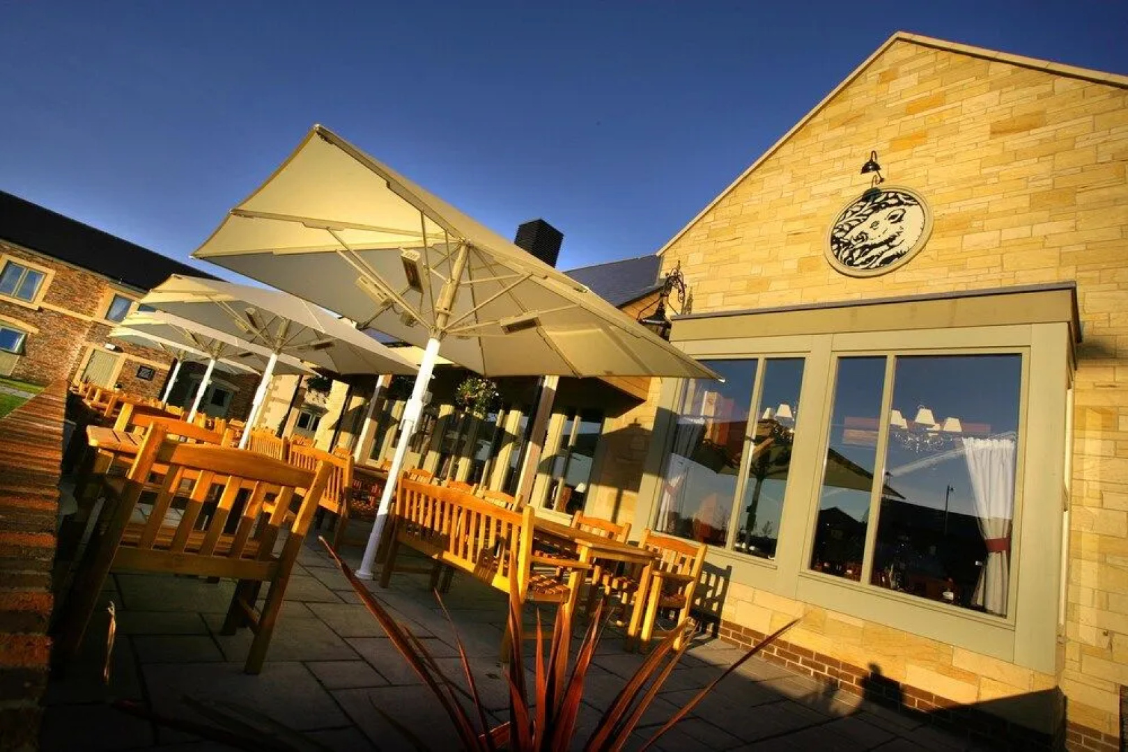 The Hog's Head Inn - The Inn Collection Group