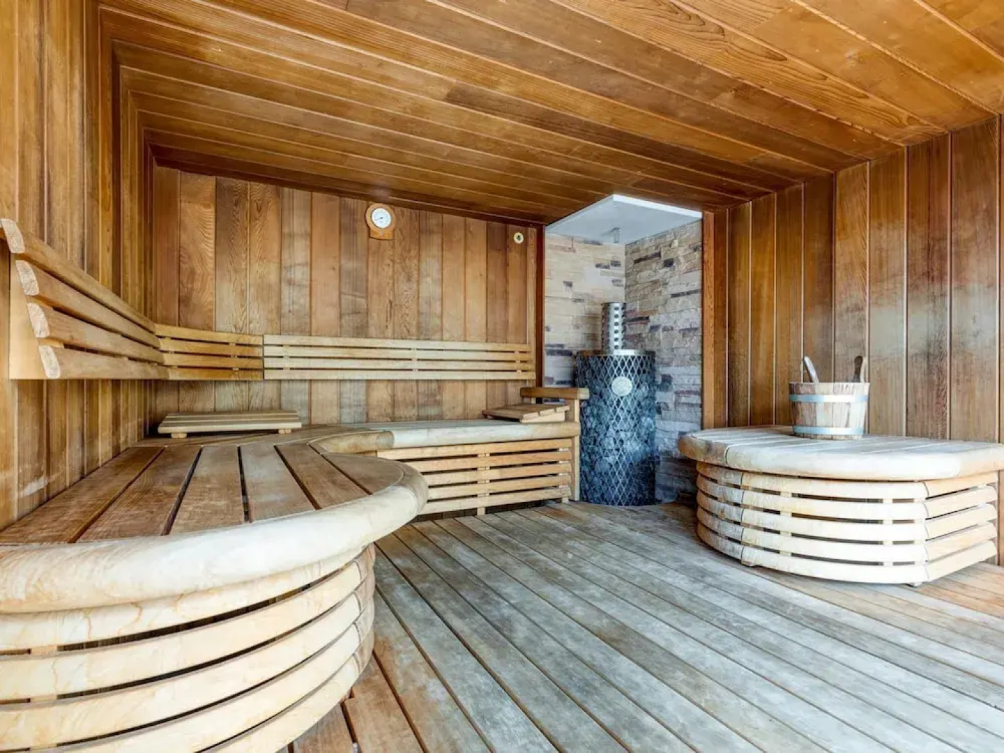 Modern Holiday Home in Avelgem with Sauna & Hot Tub