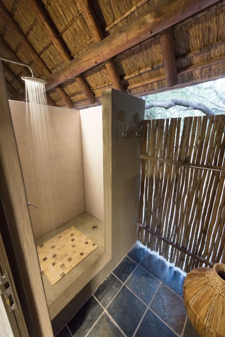 Bushbaby River Lodge