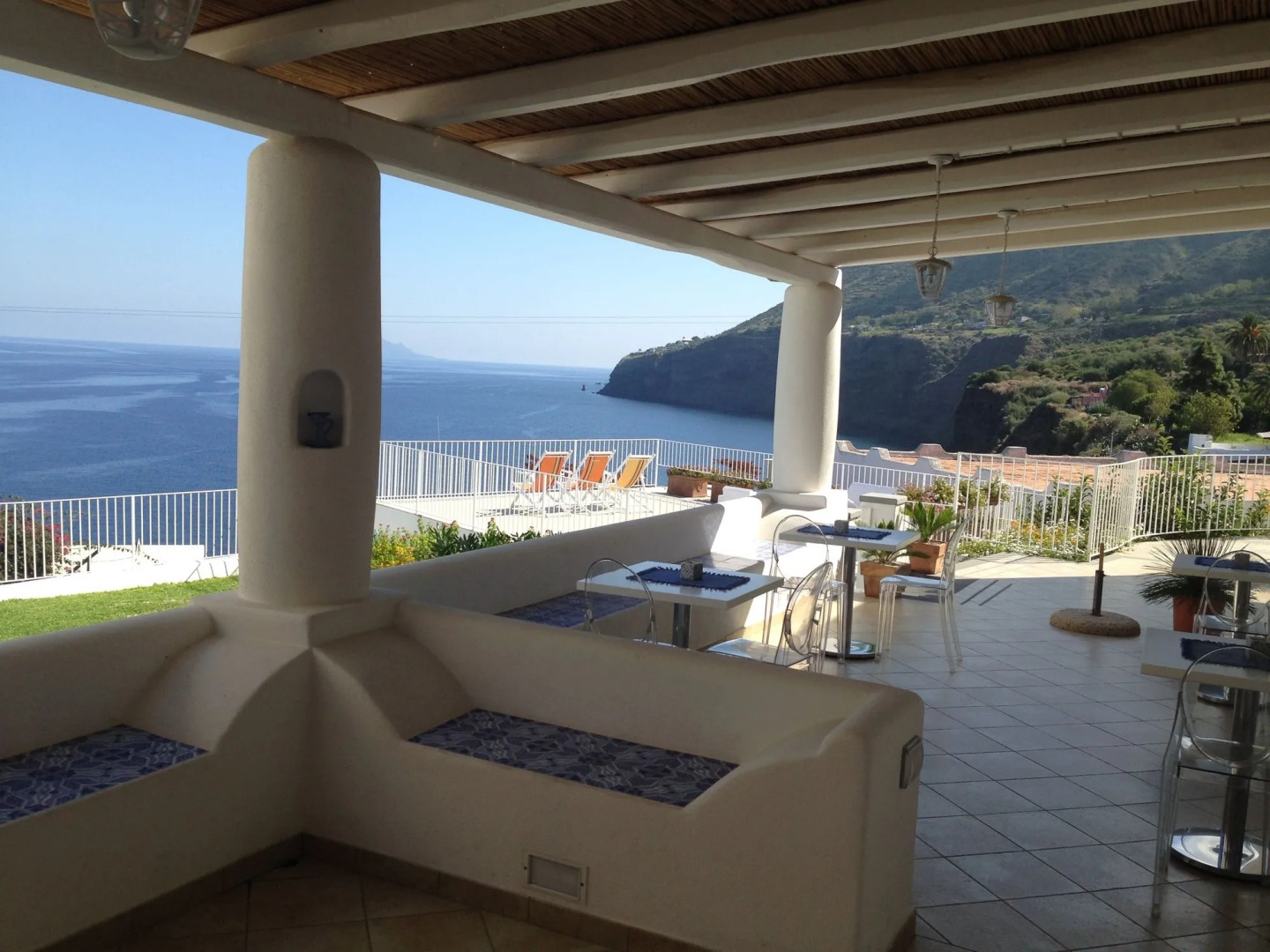 A Alera Room and Breakfast