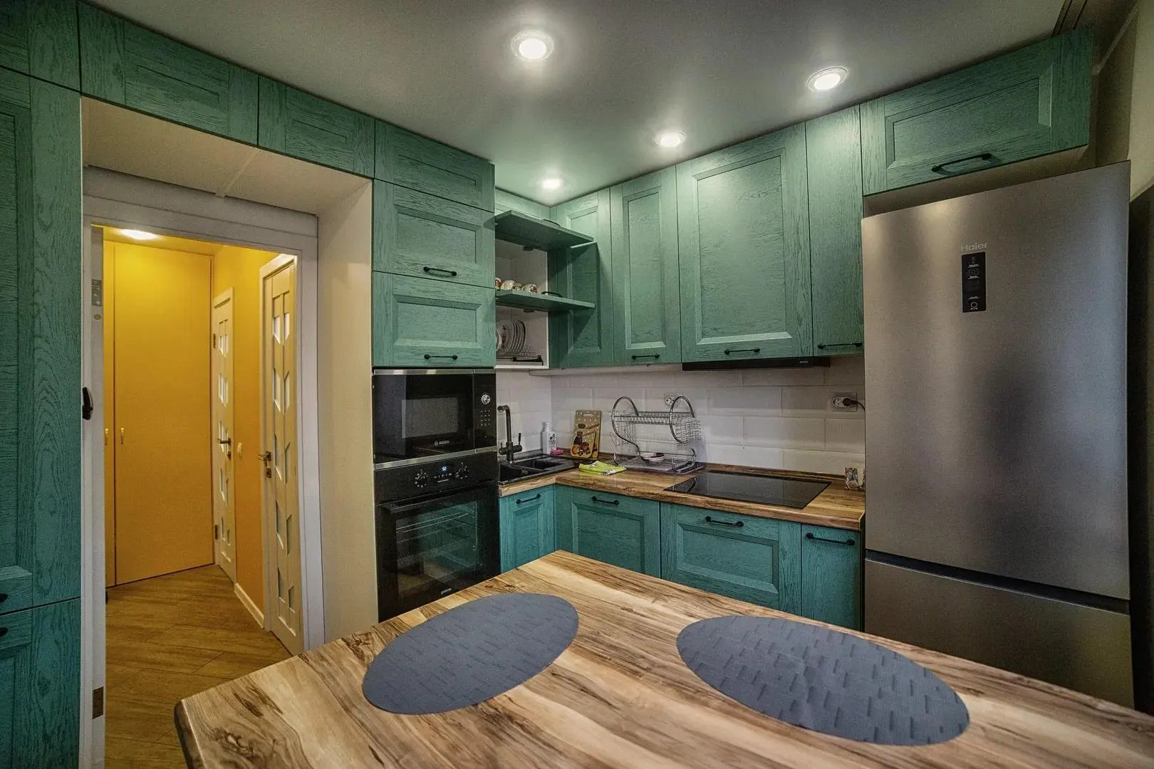 Апартаменты на улице Октябрьской Революции 40