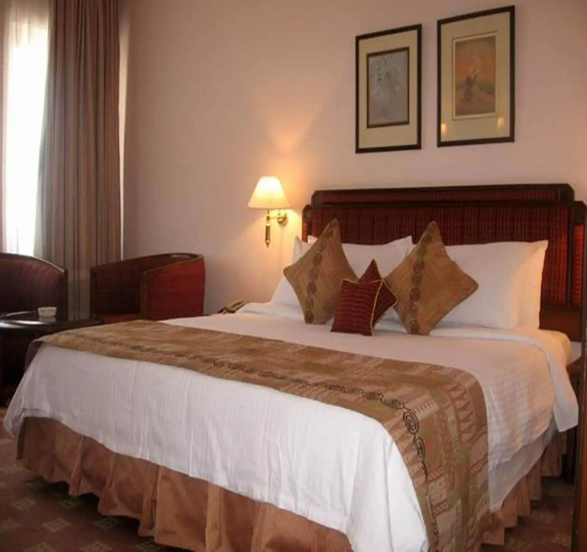 Peerless Hotel Kolkata