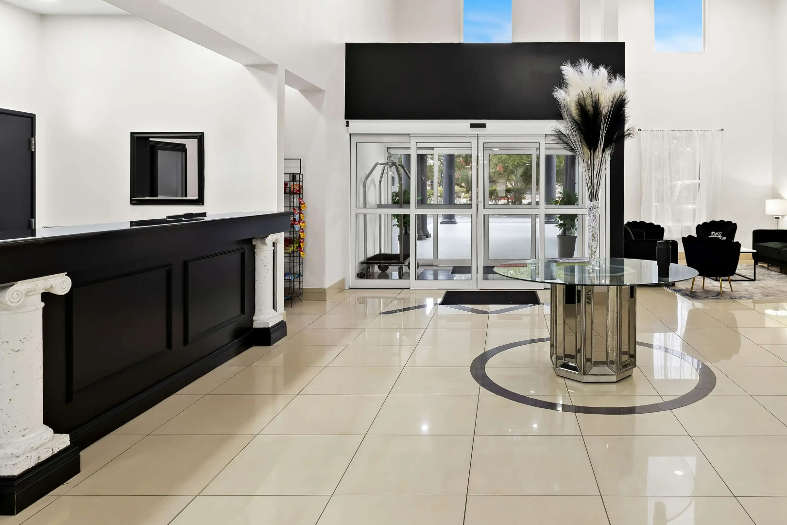 Sonesta Essential Savannah