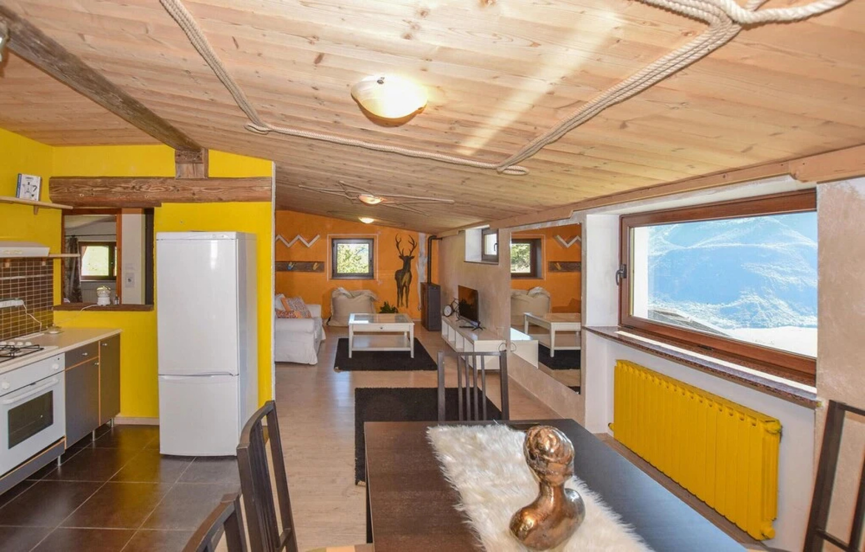 Stunning Apartment in Verrayes With 2 Bedrooms and Wifi