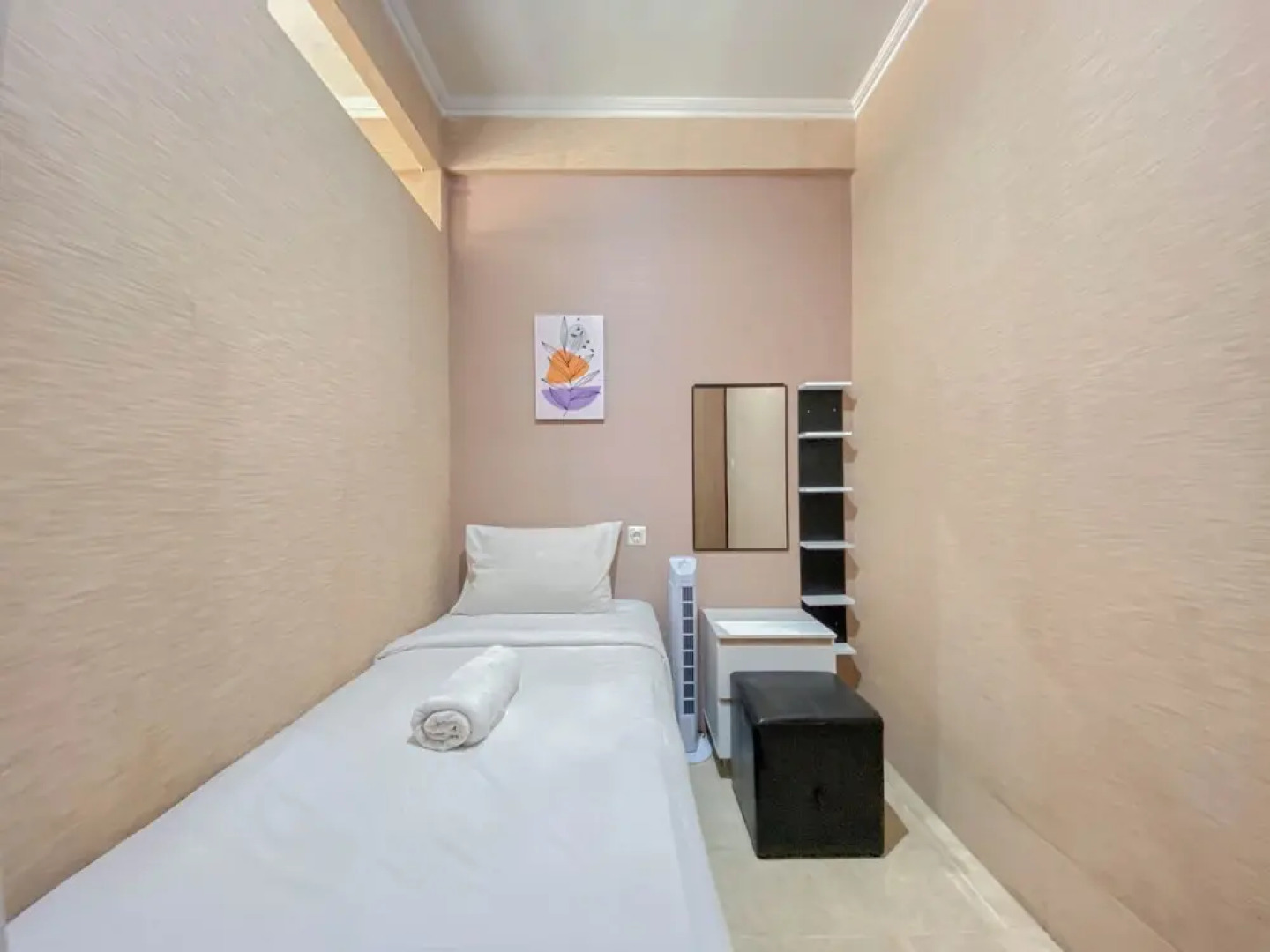 The Chic 2Br Apartment At The Edge Bandung