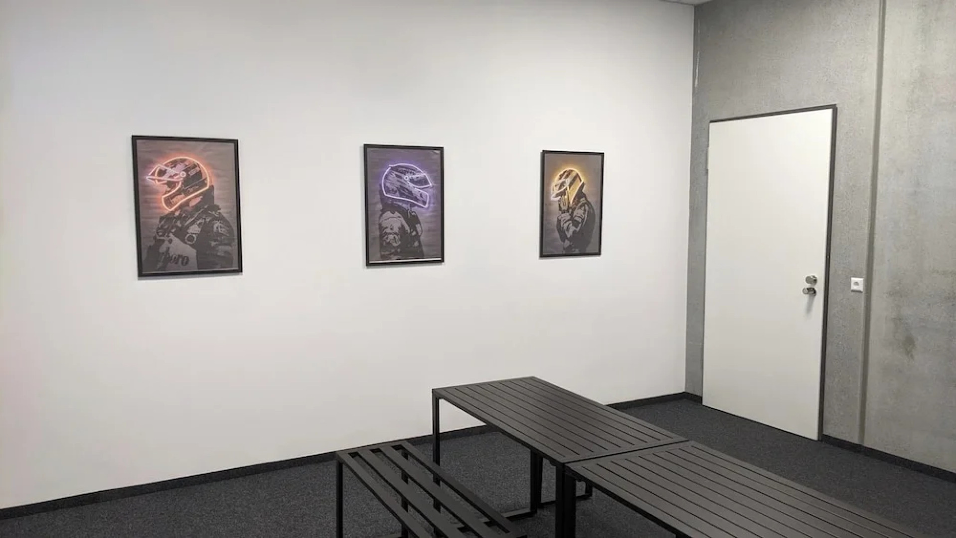 Boardingrooms Direct A8, Close to Stuttgart, 25min