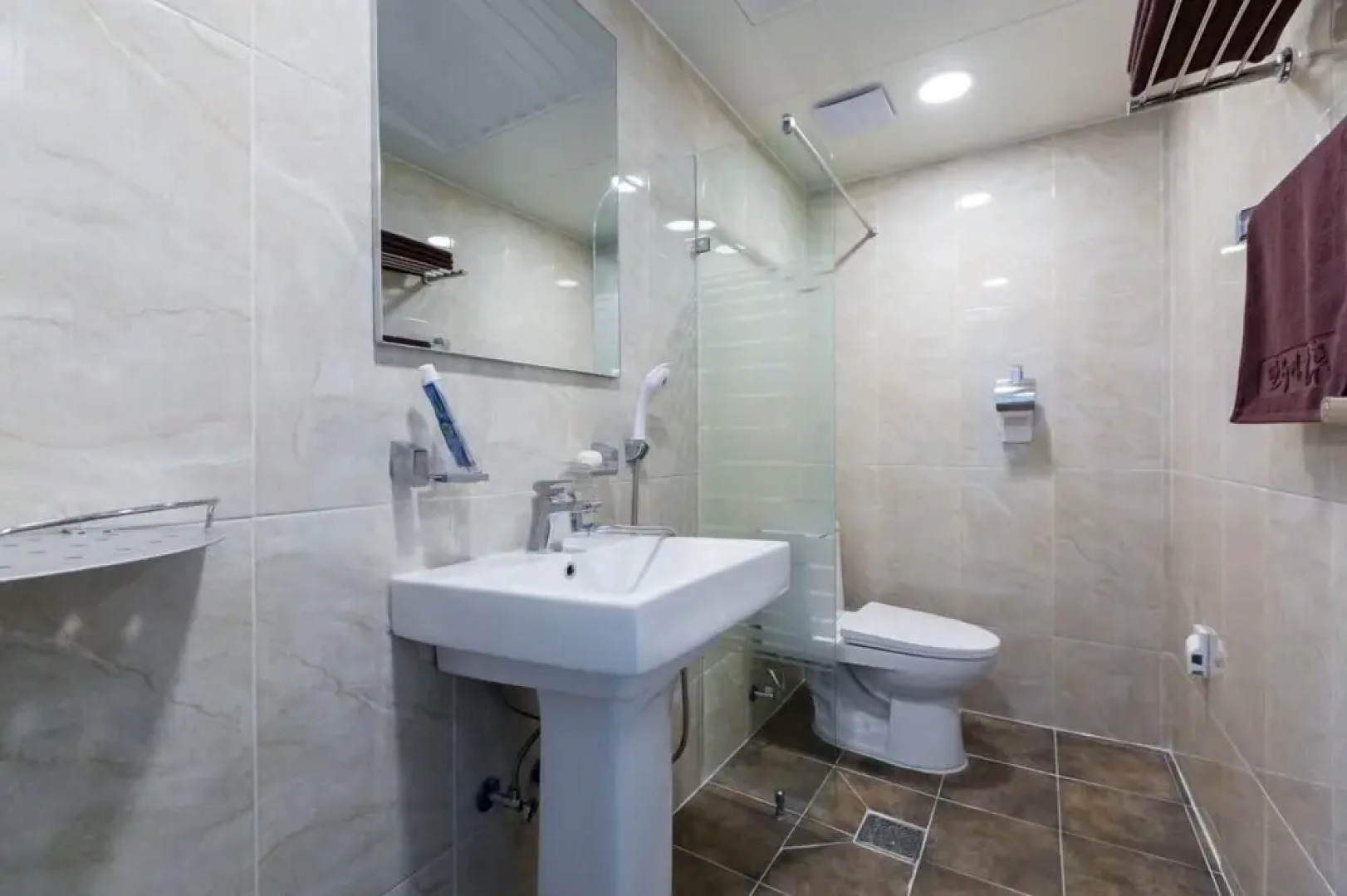 Healing Resort Maple Village hue