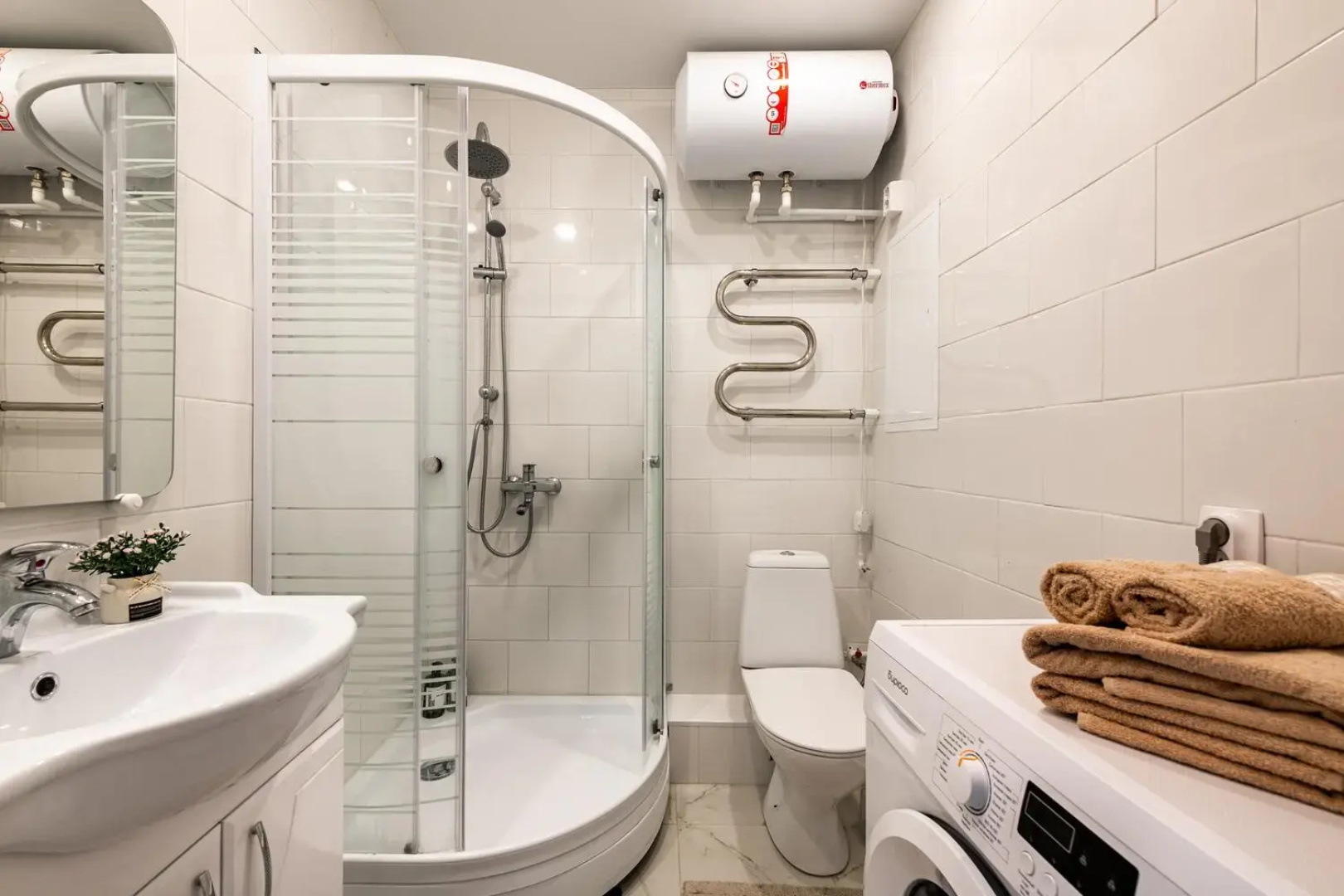 Sunmarine apartments (Санмарин апартментс) на улице  Анны Ахматовой 11 корпус 3