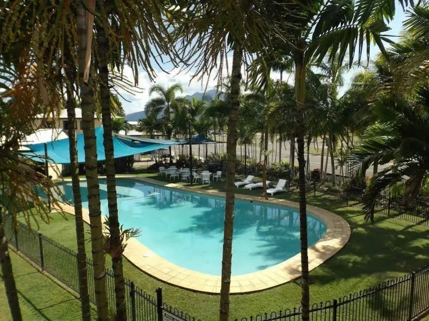 Hinchinbrook Resorts