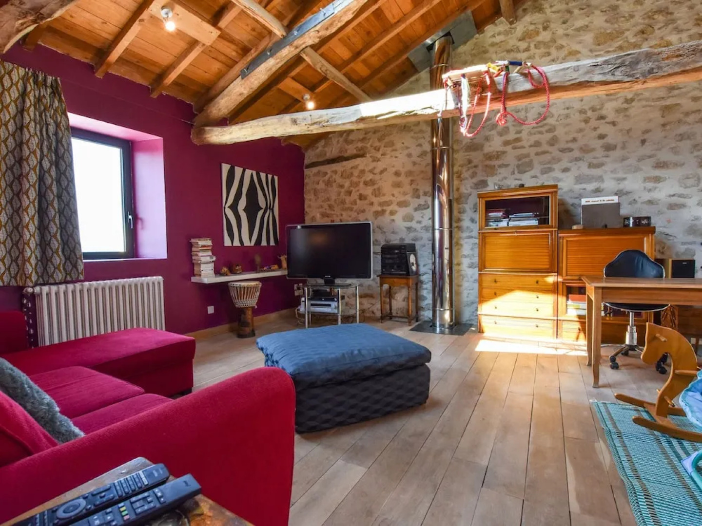 Splendid Holiday Home in Espère France With Private Pool