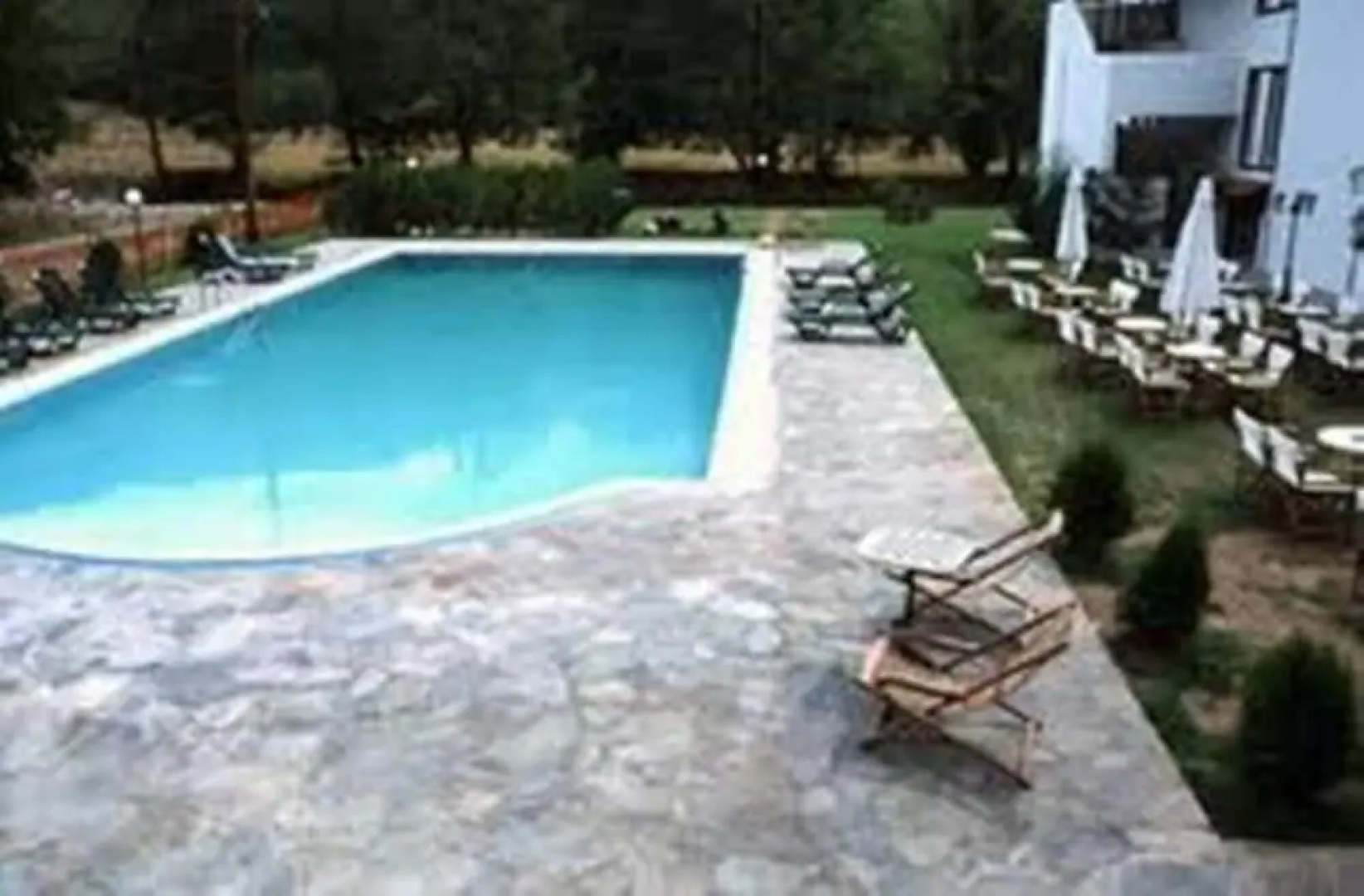 Dryas Hotel