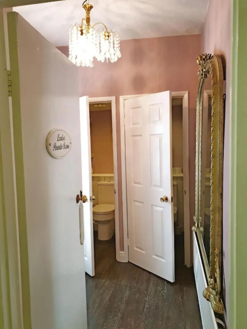 The Crown House Hotel