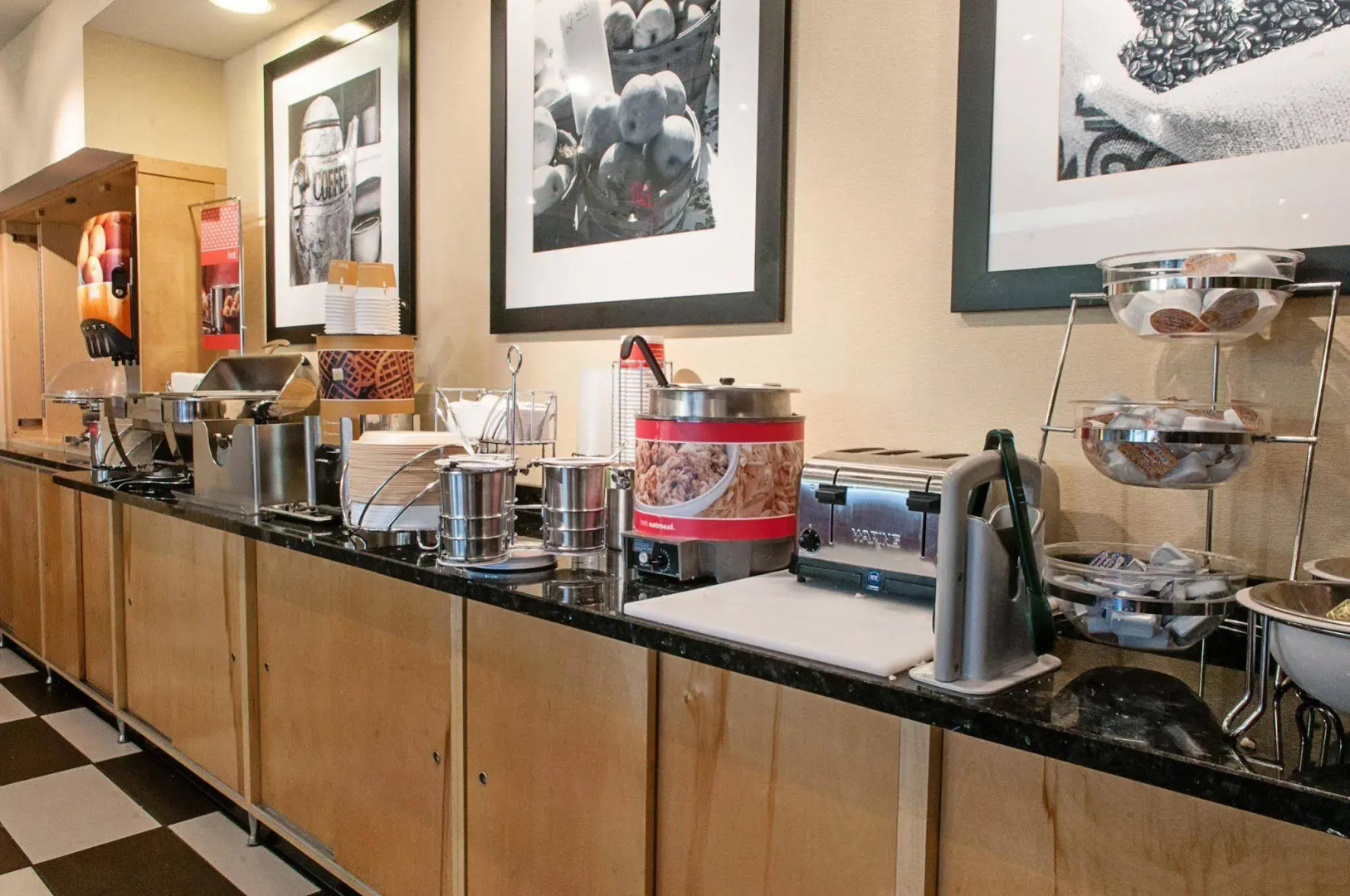 Hampton Inn Louisville-Airport