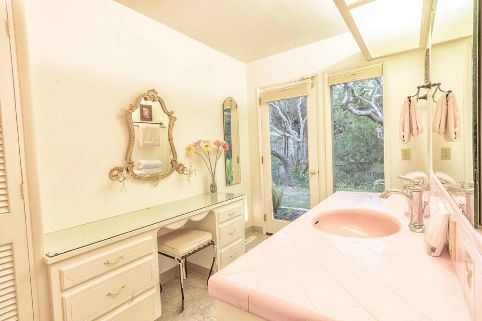 Pebble Garden Retreat