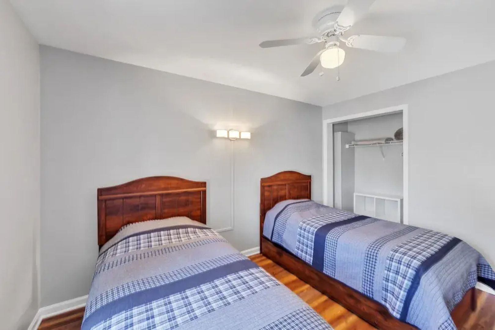 Upper Sleighride 25l - Wrap-around Deck End Unit 3 Bedroom Townhouse by The Summit at Gore Mountain