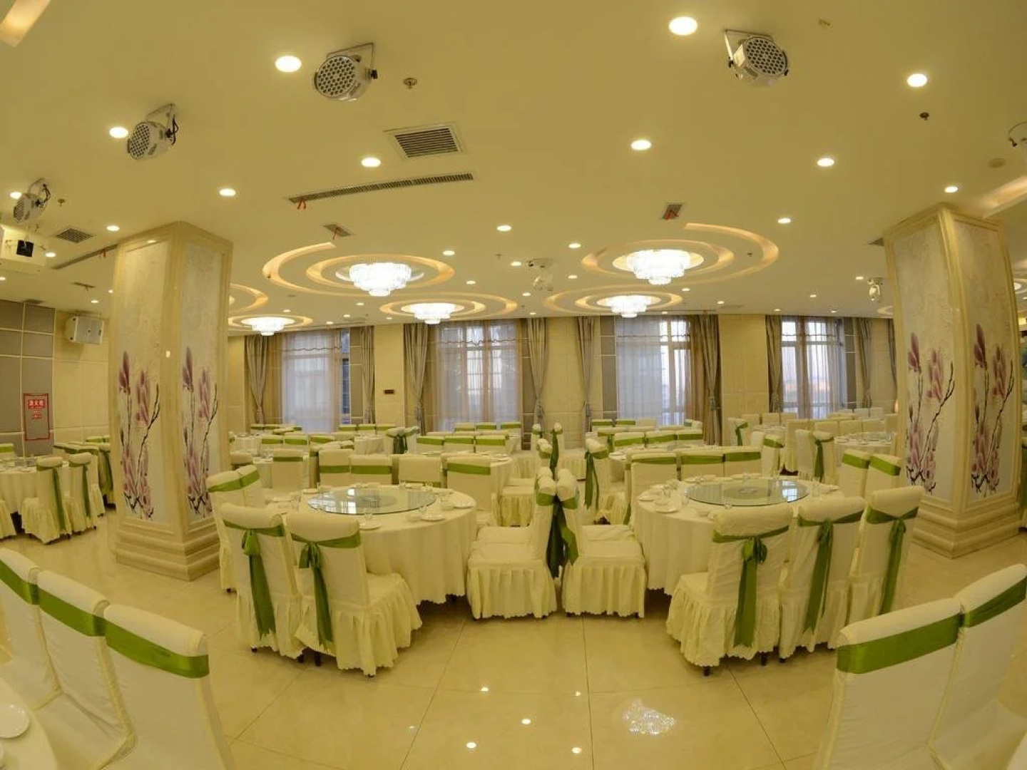 Huafeng Hotel
