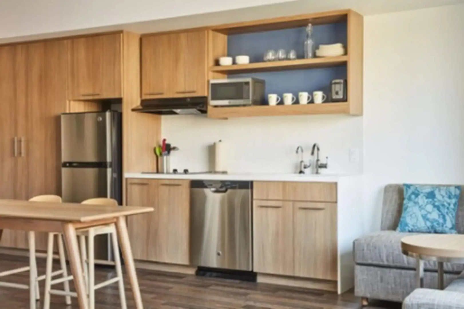 Hawthorn Suites by Wyndham Lowell