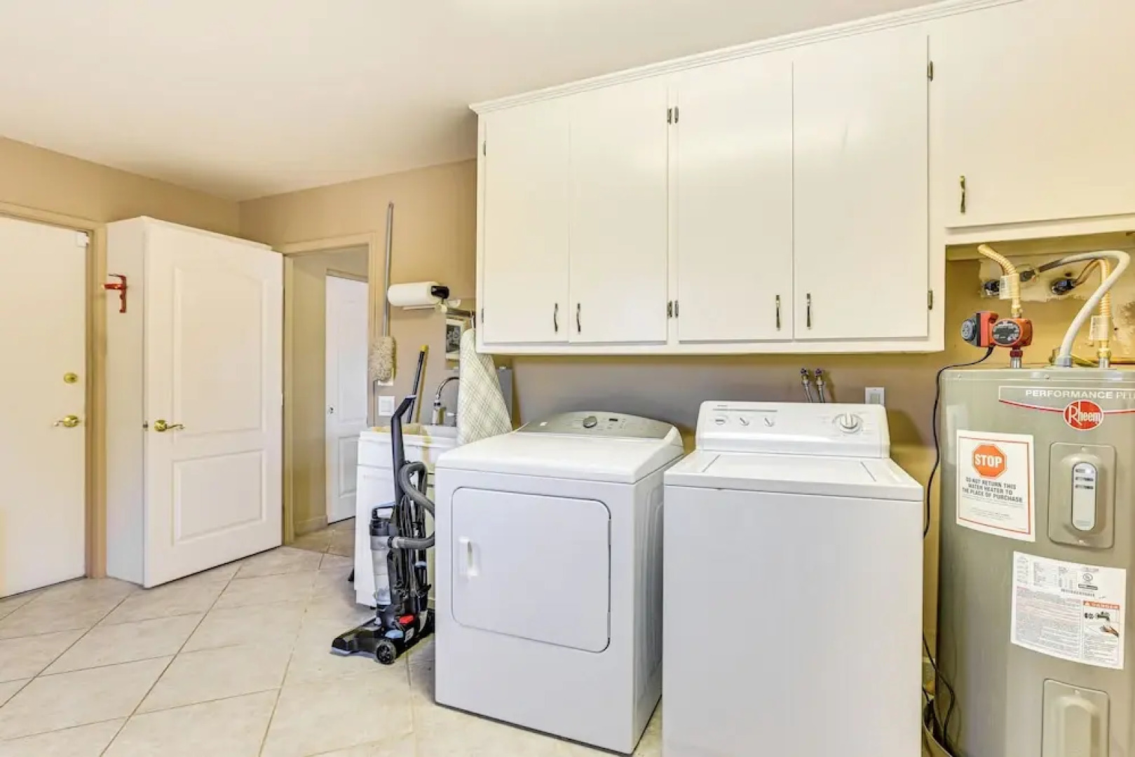 Quiet Sun City West Home - Near Surprise Stadium!