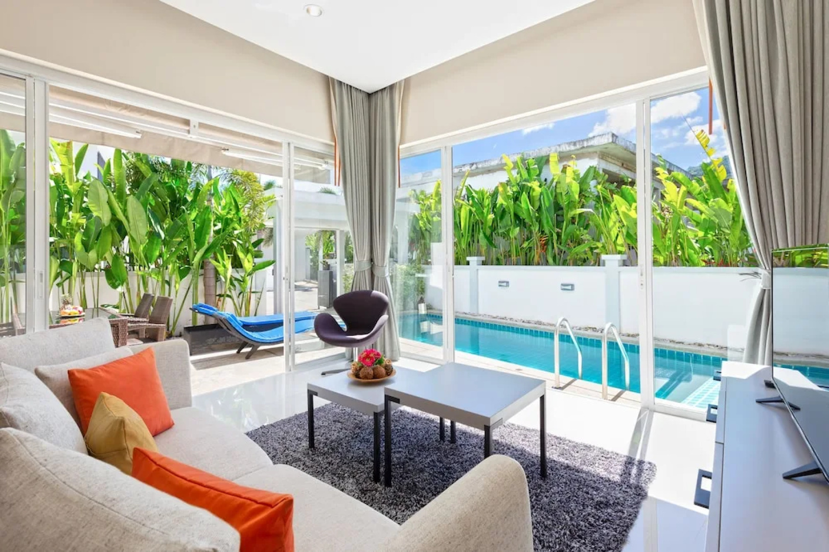 Tropical Holiday 2BR Pool Villa Greens 9