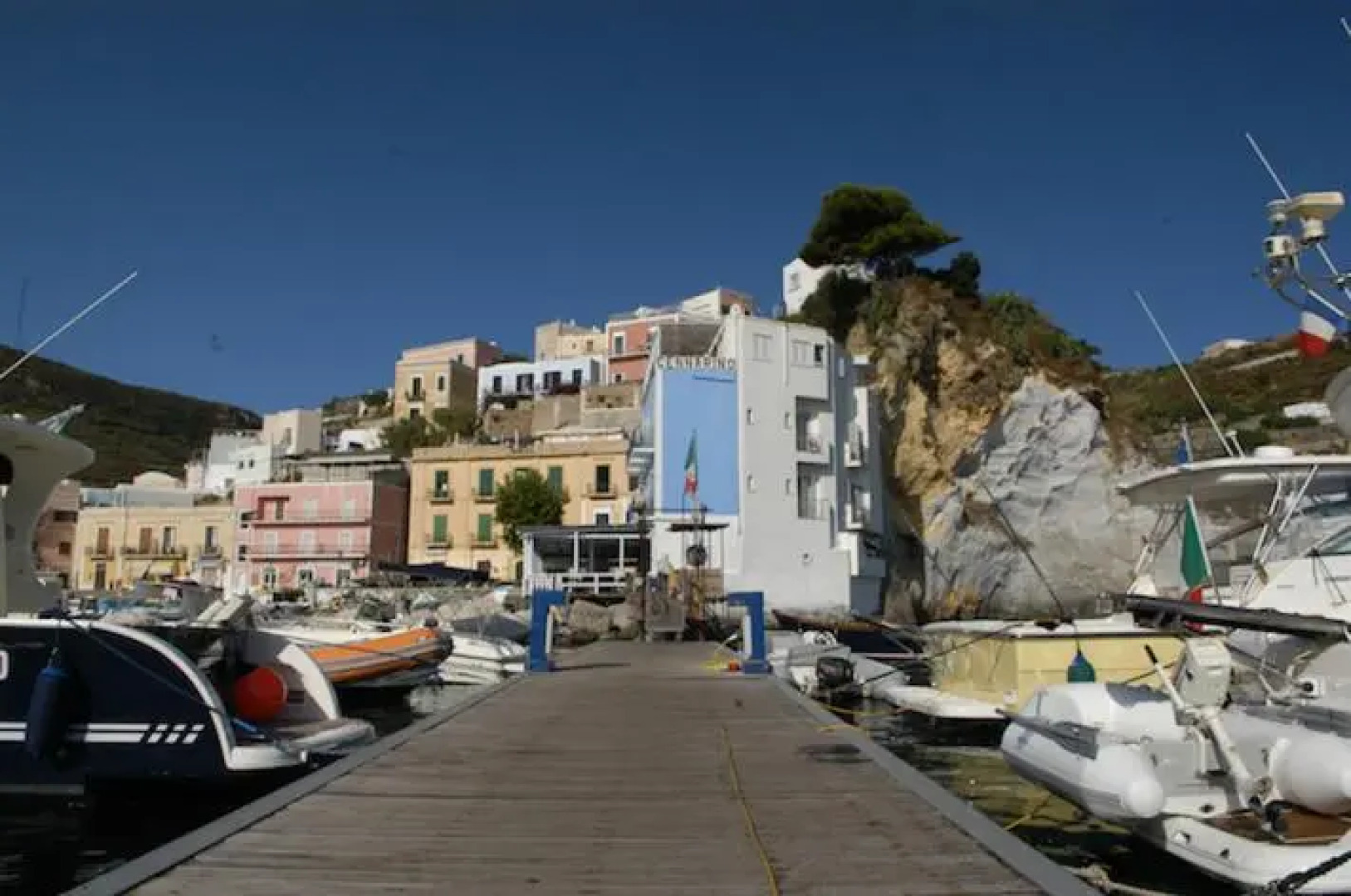 Hotel Gennarino A Mare