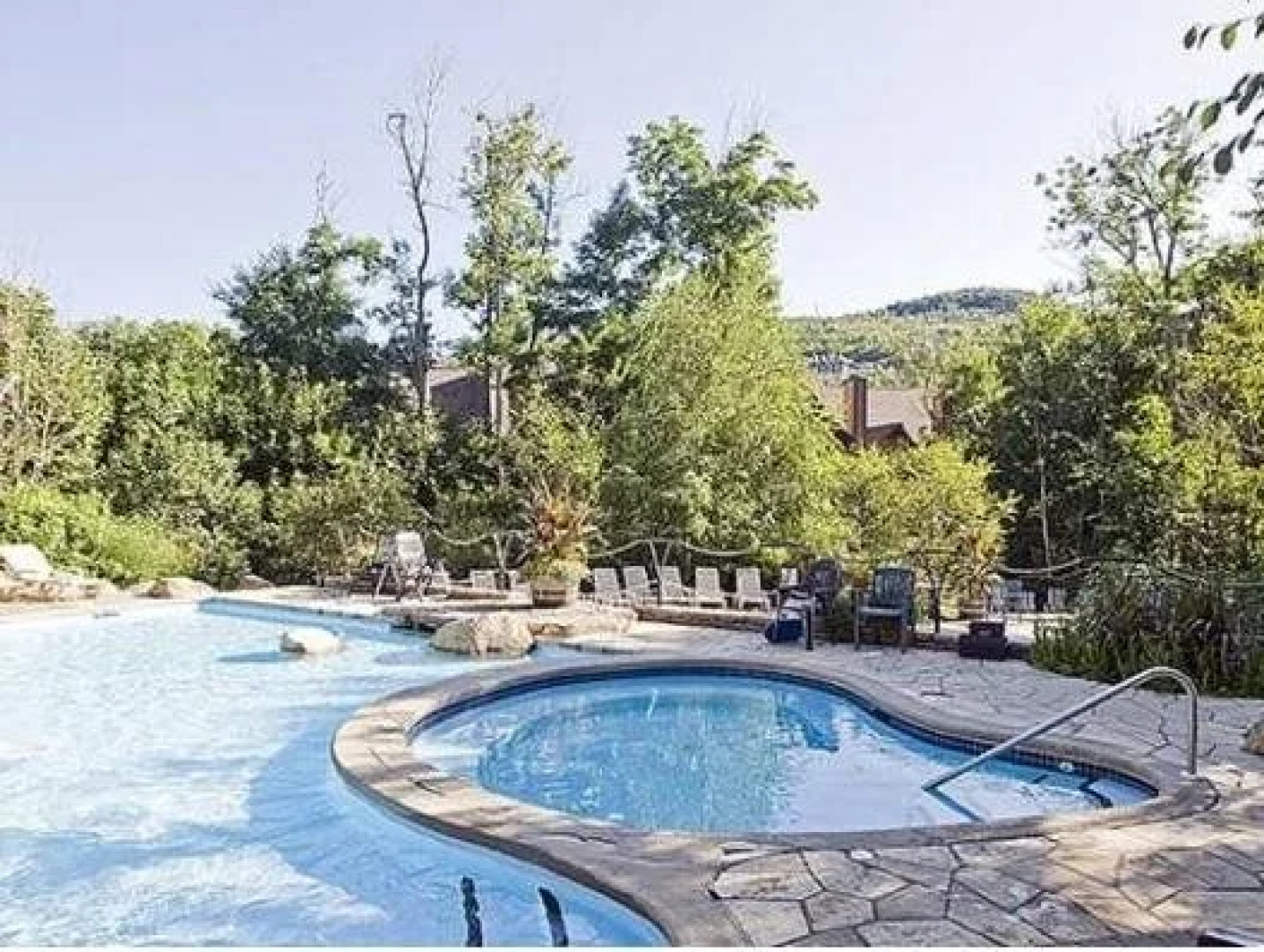 Les Manoirs - Tremblant Resort Lodging