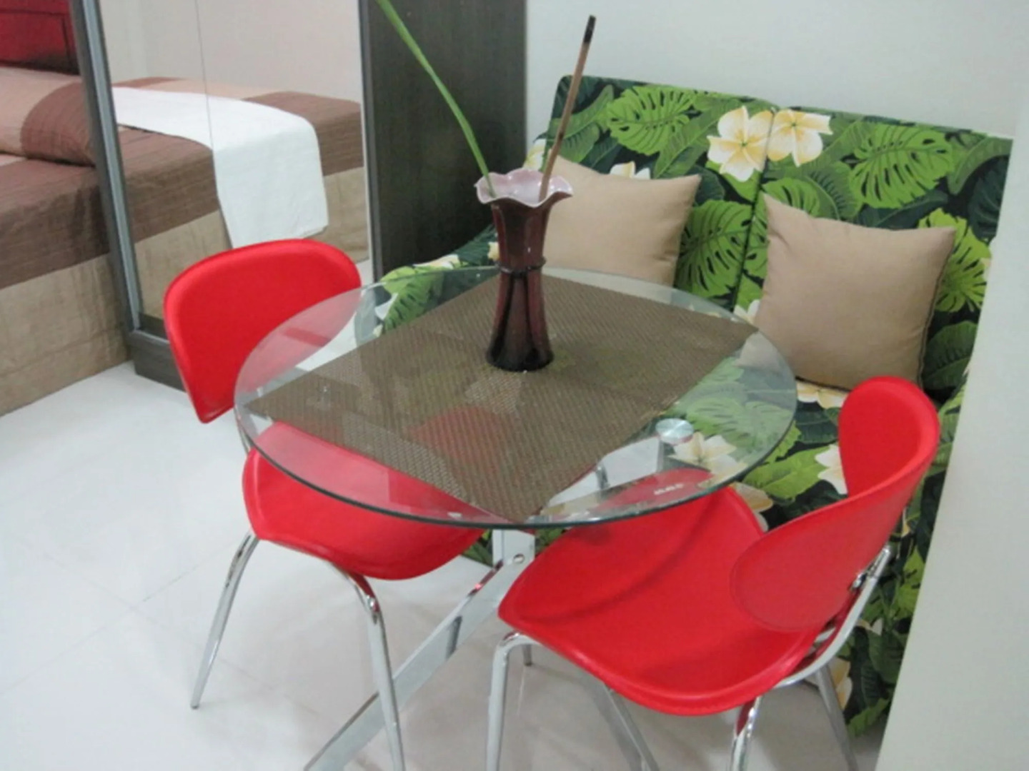 Premium Residence The Currency Ortigas