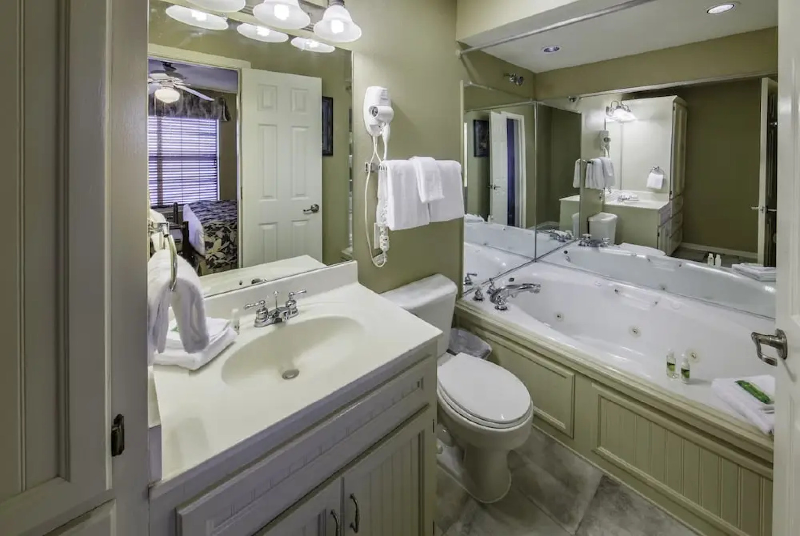 Holiday Inn Club Vacations Hill Country Resort Canyon Lk