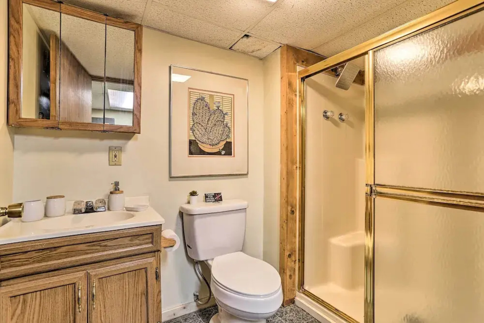 Resort Perks: Picturesque Poconos Getaway!