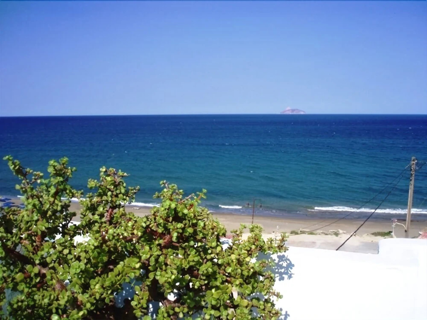 Kostas Rooms & Apartments