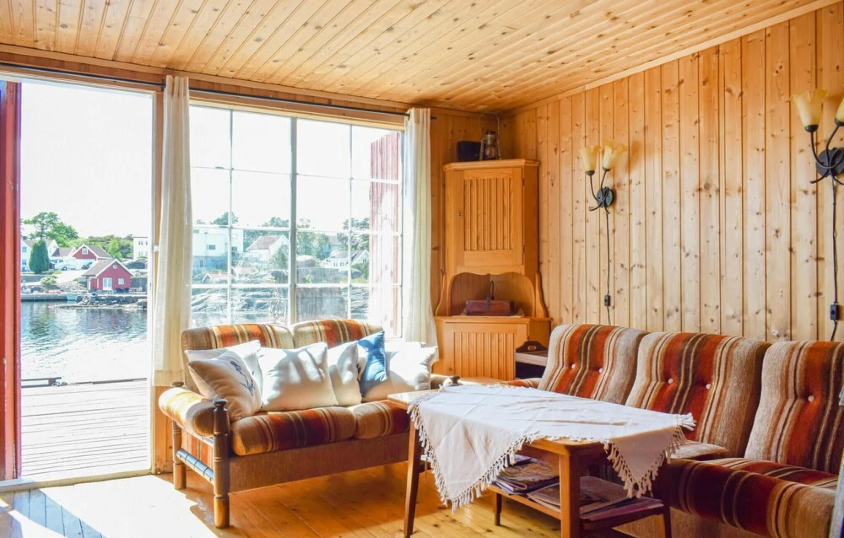 Beautiful Home in Søgne With 1 Bedrooms and Wifi