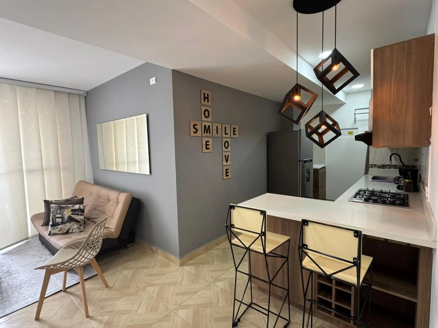 Sabaneta, apartment, Parking, Pool & with club in the sky!