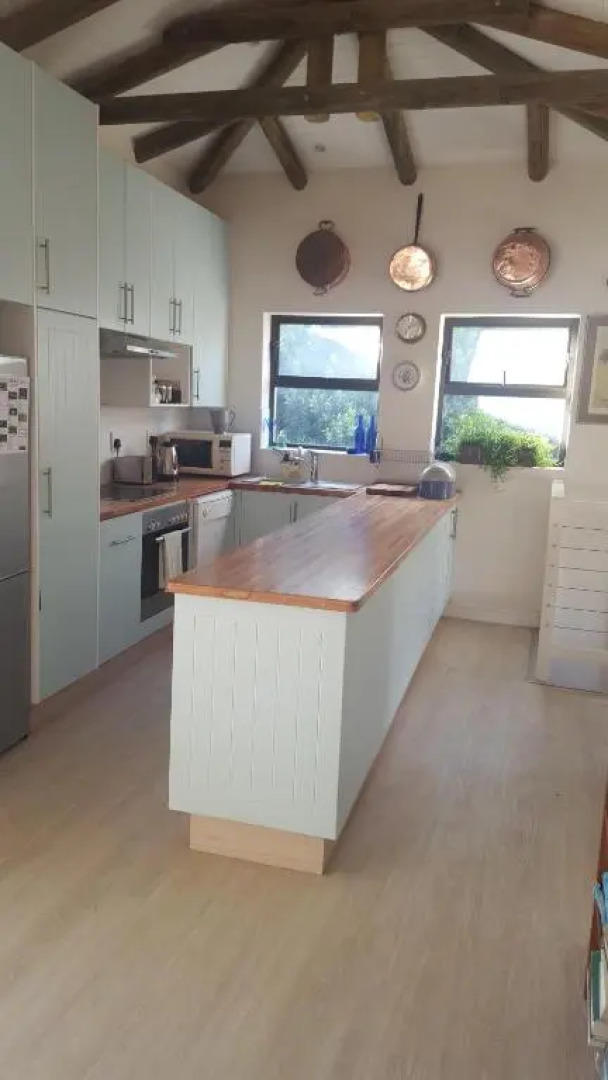 Gogo's garden apartment