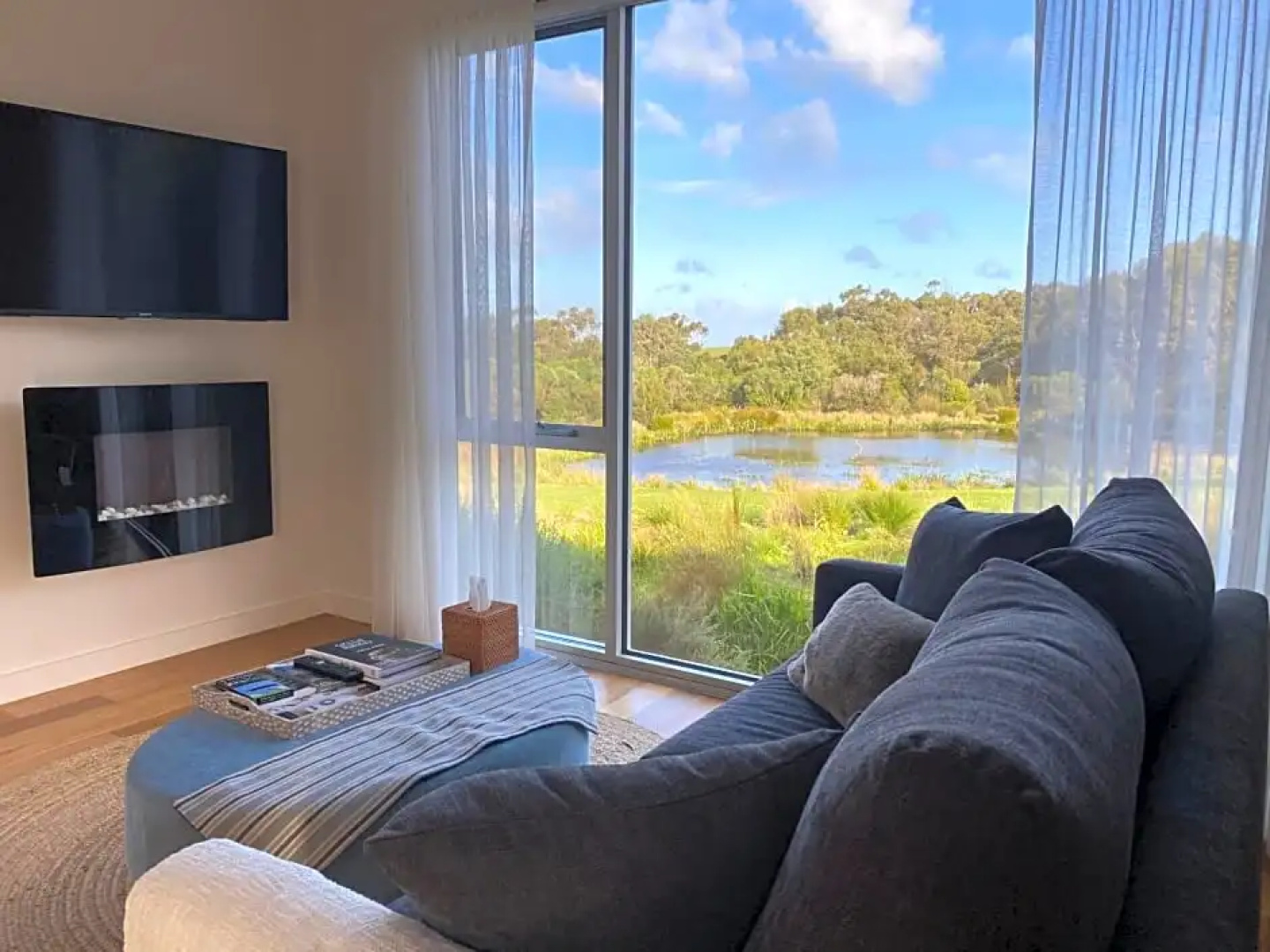 Messmates Luxury Eco Suites