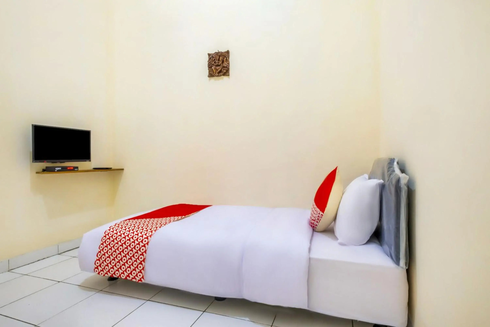 Hotel O Syariah Tasikmalaya Near Universitas Siliwangi Formerly Siliwangi Guest House