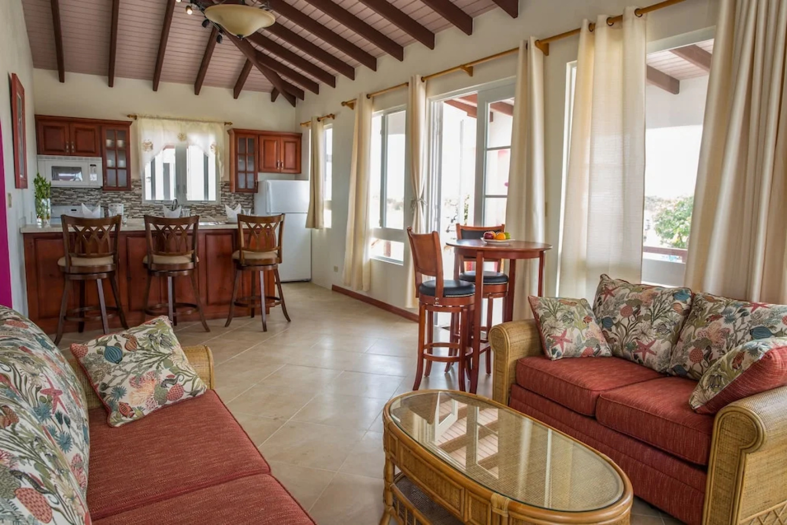 Four Diamonds Park Villas