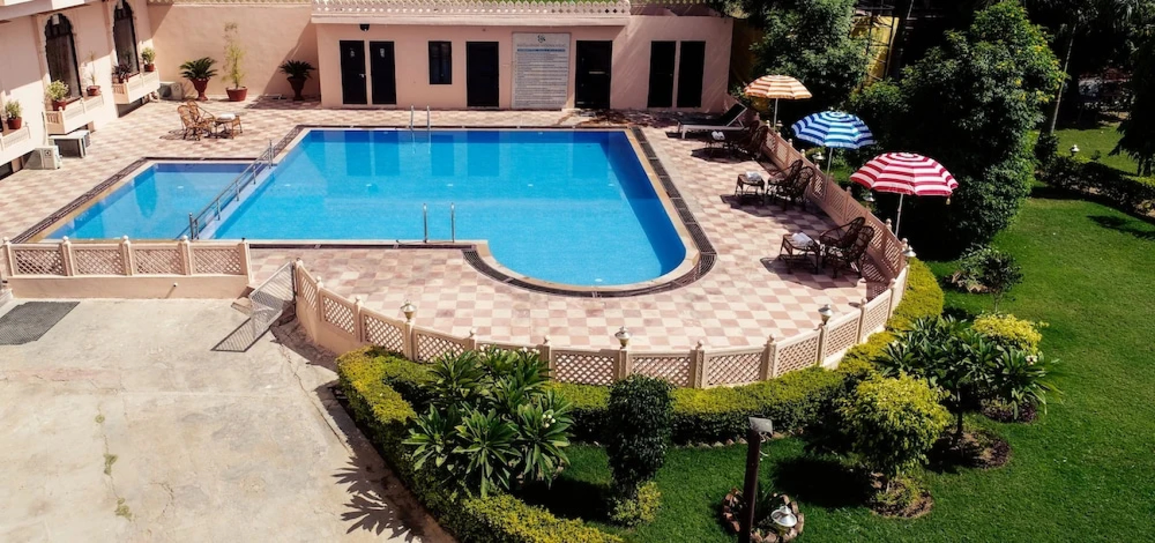 Kerria Hotel Ranthambore Resort