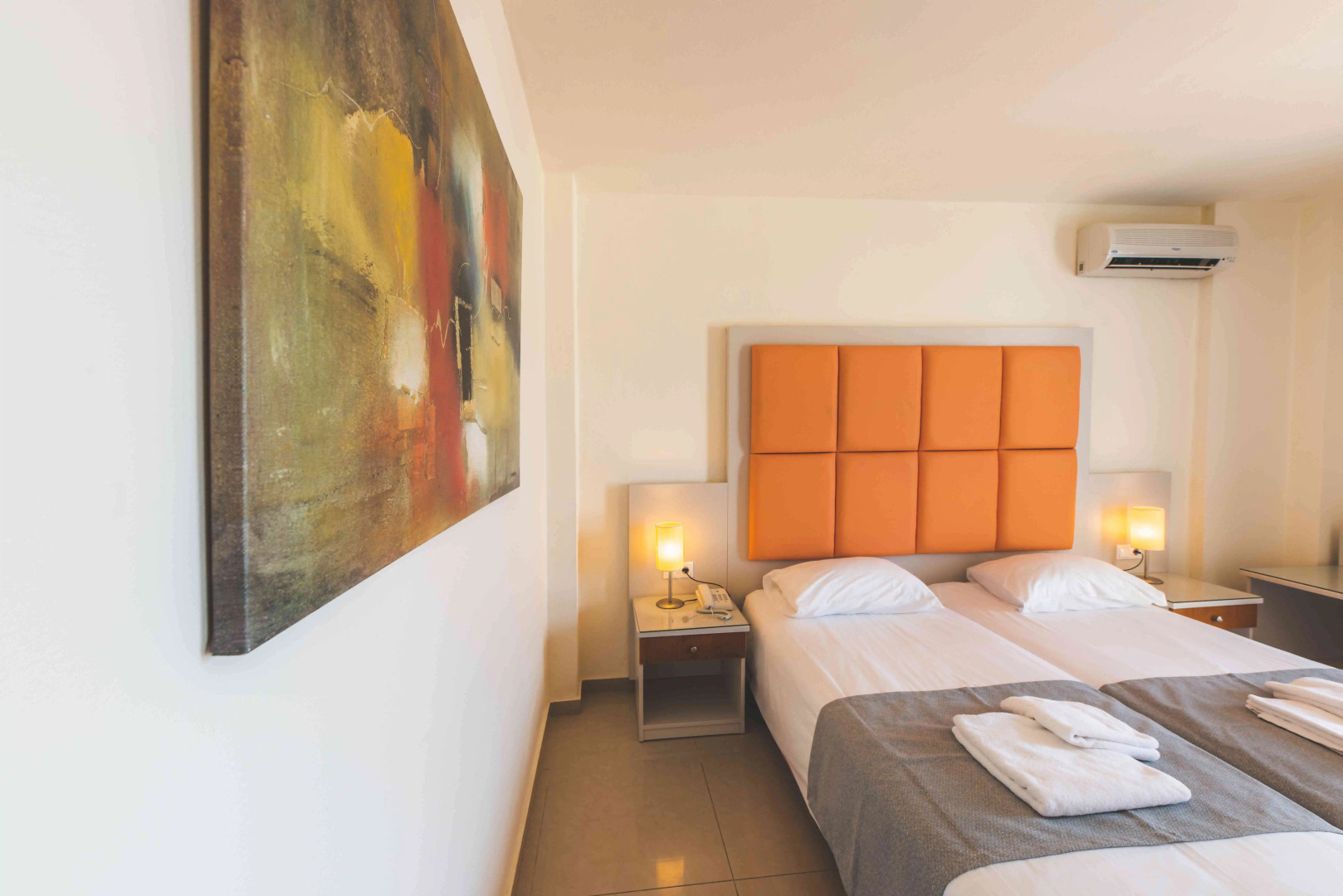 Отель Chrispy Waterpark Resort