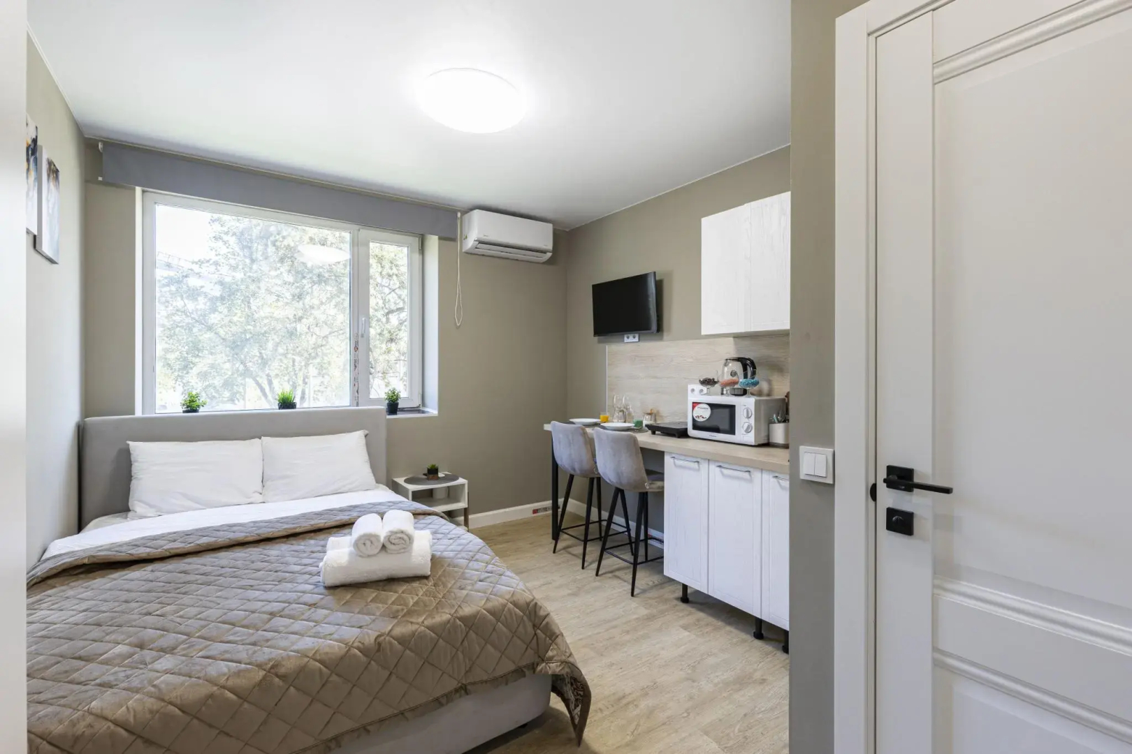 MOKO Apartments (МОКО Апартментс) на Большая Тульская 54