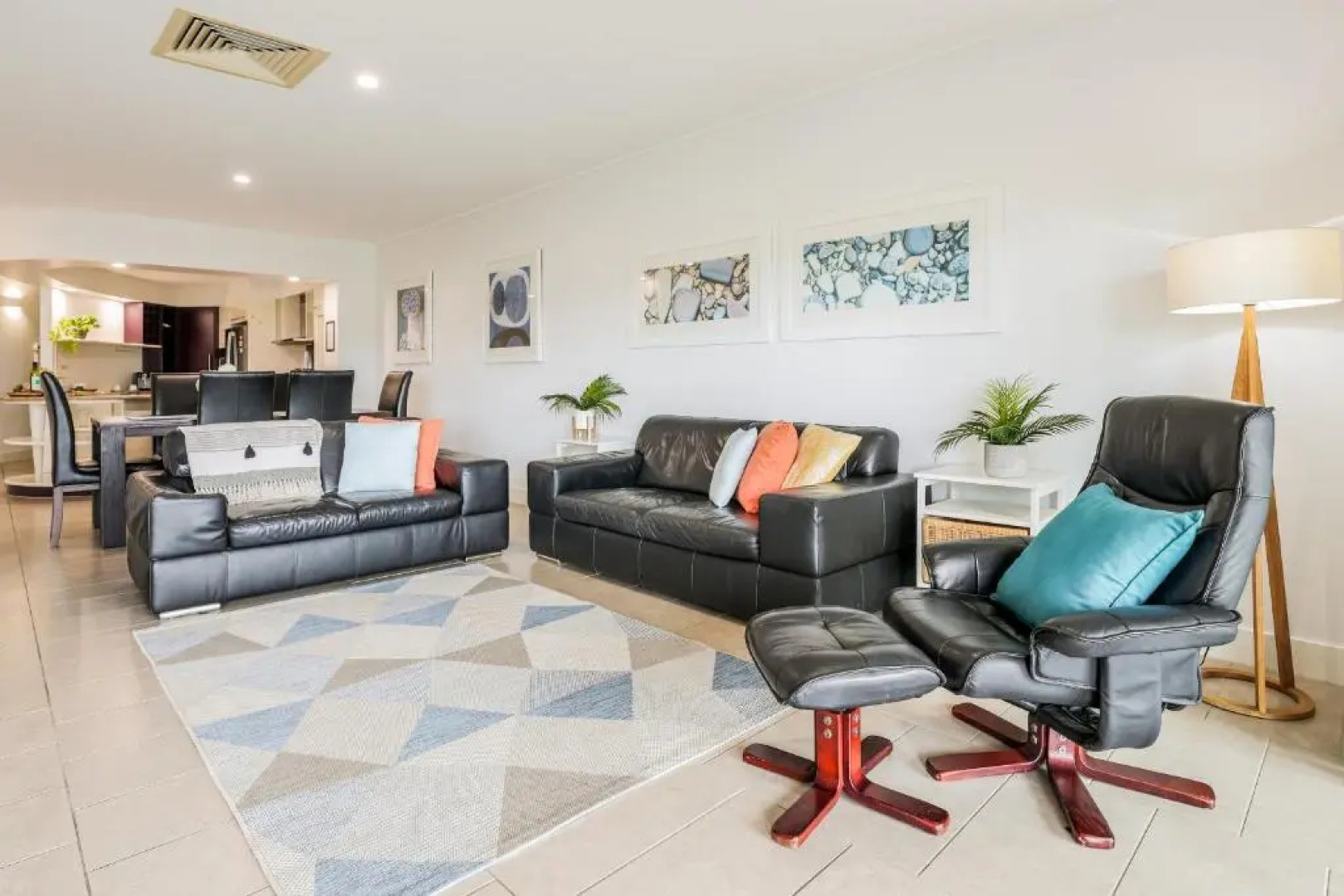 Azure Vista - 3 Bedroom Unit - Ocean Views