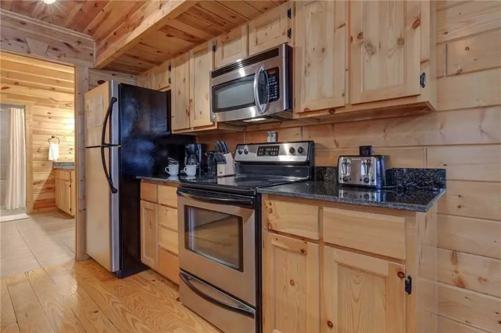 Easy As Pie - Three Bedroom Cabin