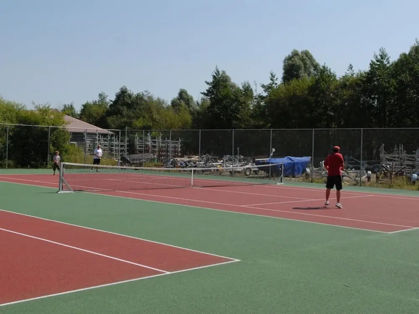 Canal-side Bungalow Stay