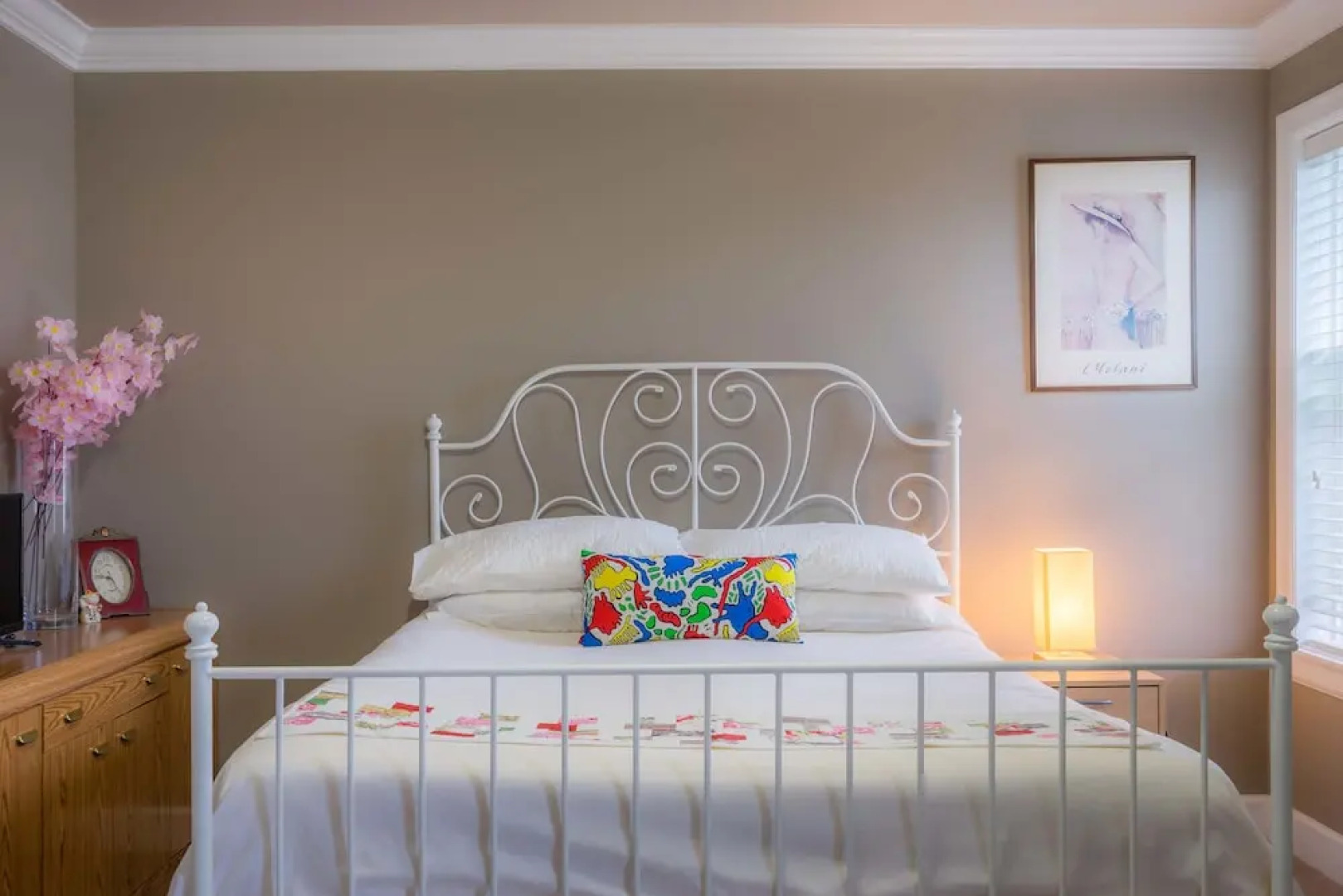 Vancouver Yuelai Guesthouse