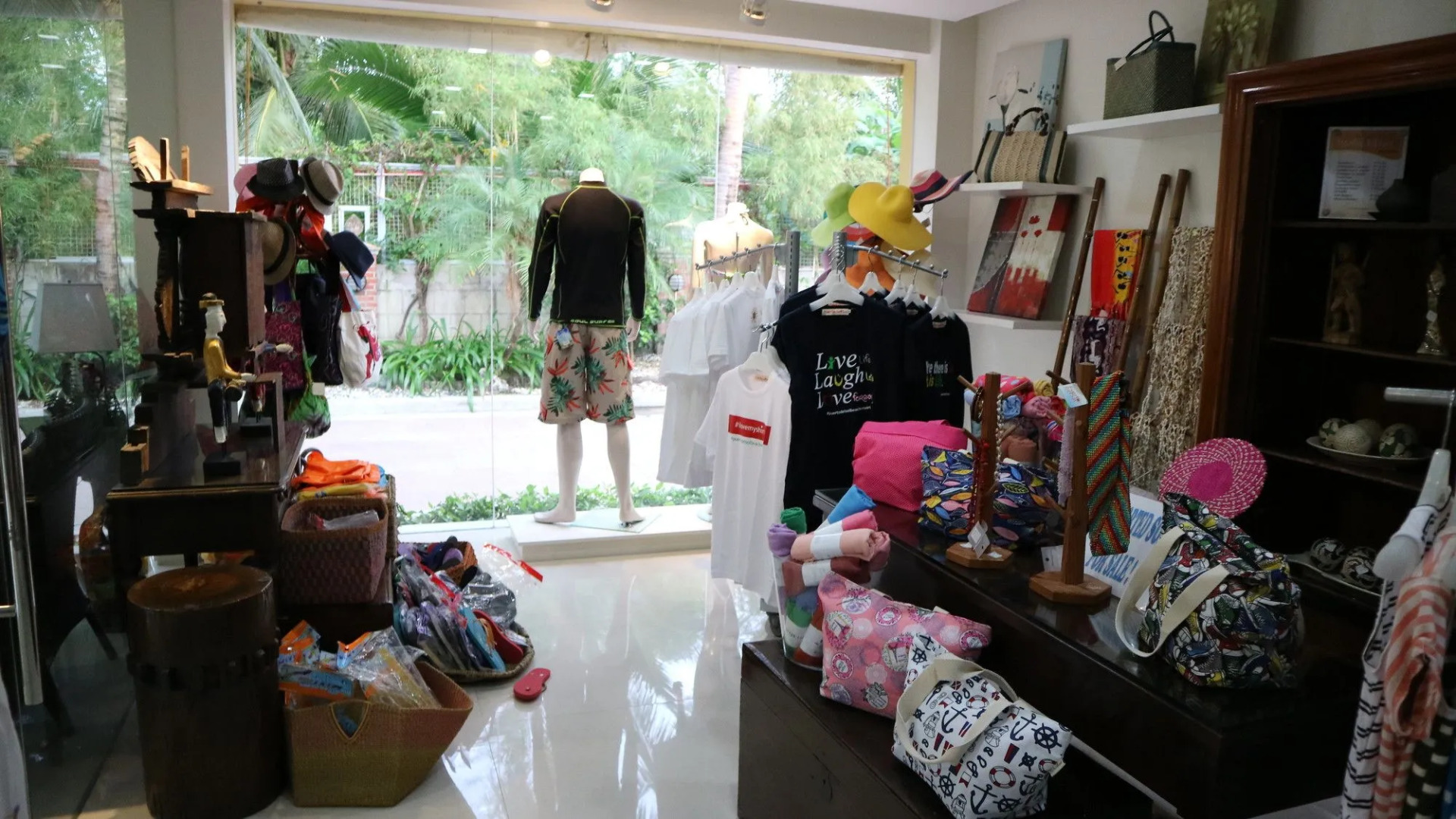 Puerto Del Sol Beach Resort